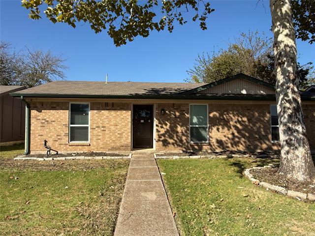 811 Roaming Rd Dr in Allen, TX - Foto de edificio