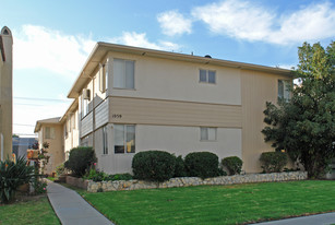 1059 S Wooster St in Los Angeles, CA - Building Photo