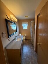 5570 Dove Ct in Lolo, MT - Foto de edificio - Building Photo
