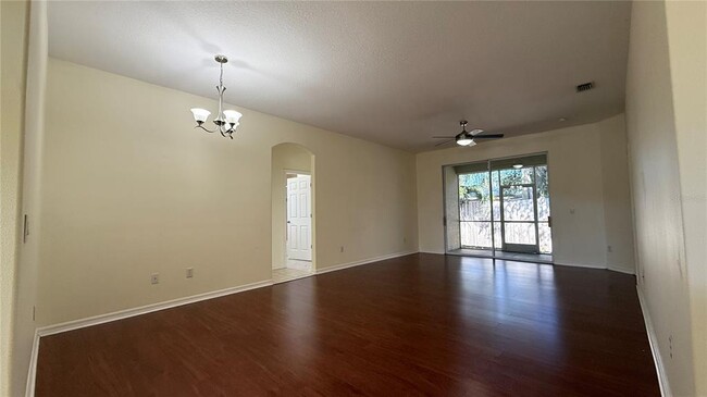 1017 Whitegate Ct in Sarasota, FL - Building Photo - Building Photo