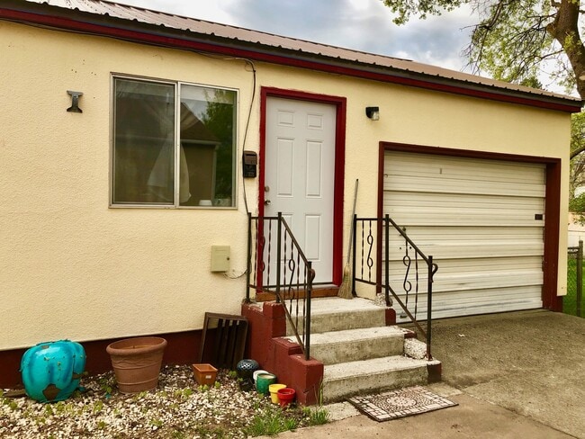property at 3027 SW Isaac Ave