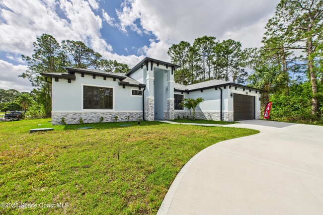 property at 3201 Hainlin Ave SE