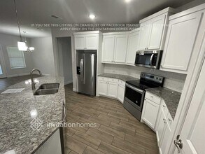 254 Hedgewood Dr in Waxahachie, TX - Building Photo - Building Photo