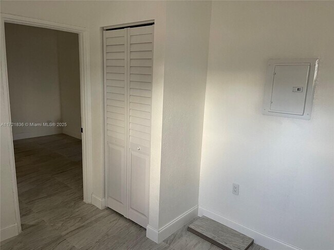 7840 NW 5th Ave-Unit -3 in Miami, FL - Building Photo - Building Photo