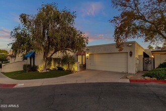 4611 E Desert Dr in Phoenix, AZ - Building Photo - Building Photo