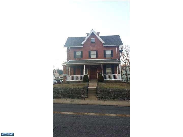 29 W Baltimore Ave in Clifton Heights, PA - Foto de edificio