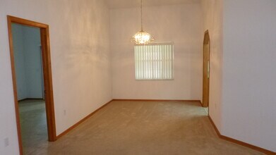 2206 Deata Ct in St. Cloud, FL - Building Photo - Building Photo