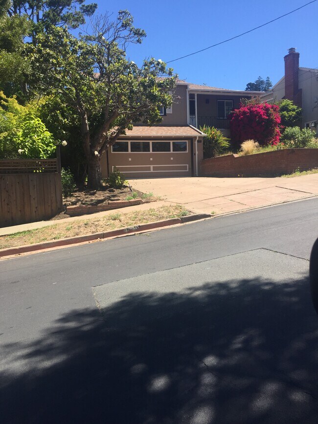 5 Westminster Ave Rentals in Kensington, CA