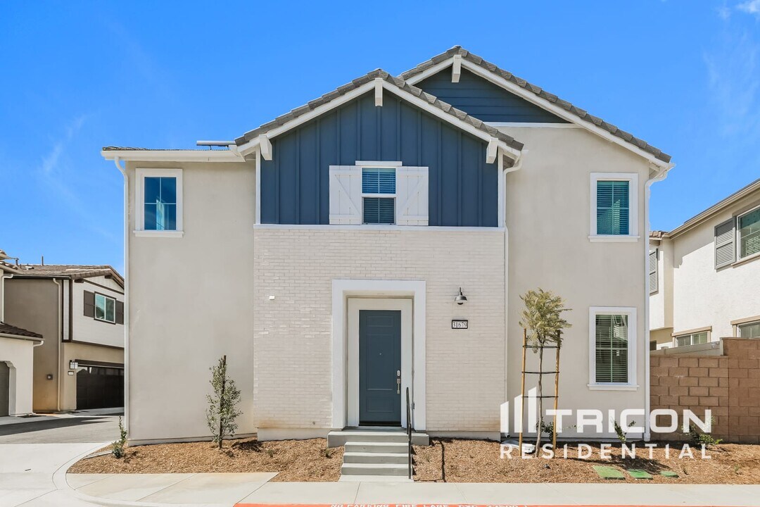 31679 Hans Dr in Menifee, CA - Building Photo