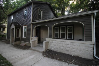 1039 N Main St, Unit 1039 N Main St in Ann Arbor, MI - Building Photo - Building Photo