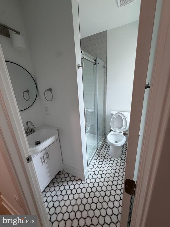 2037 N 9th St in Philadelphia, PA - Building Photo - Building Photo