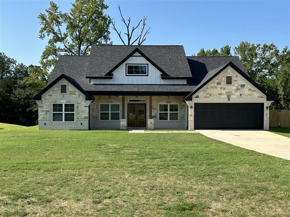 14827 Fallow Ln in Tyler, TX - Building Photo