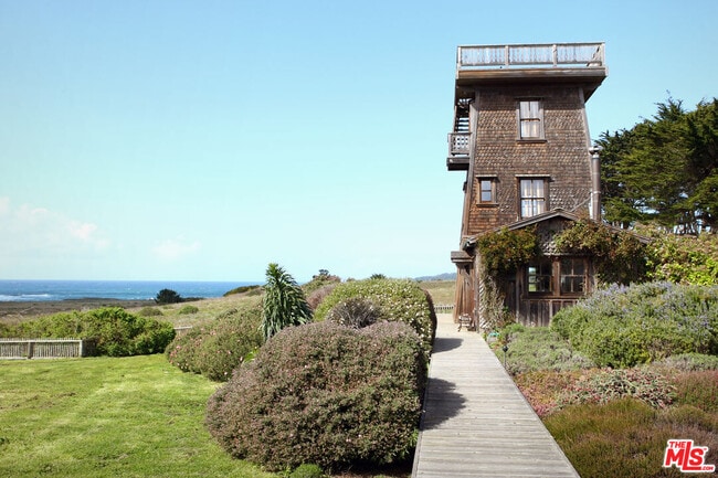 property at 45340 Little Lake St