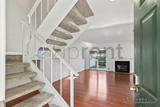 8 Zurich Ct in Pleasant Hill, CA - Building Photo - Building Photo