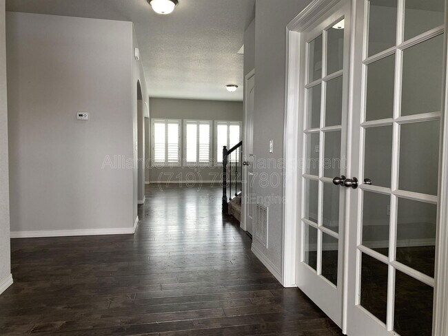 8885 Vanderwood Rd in Colorado Springs, CO - Building Photo - Building Photo