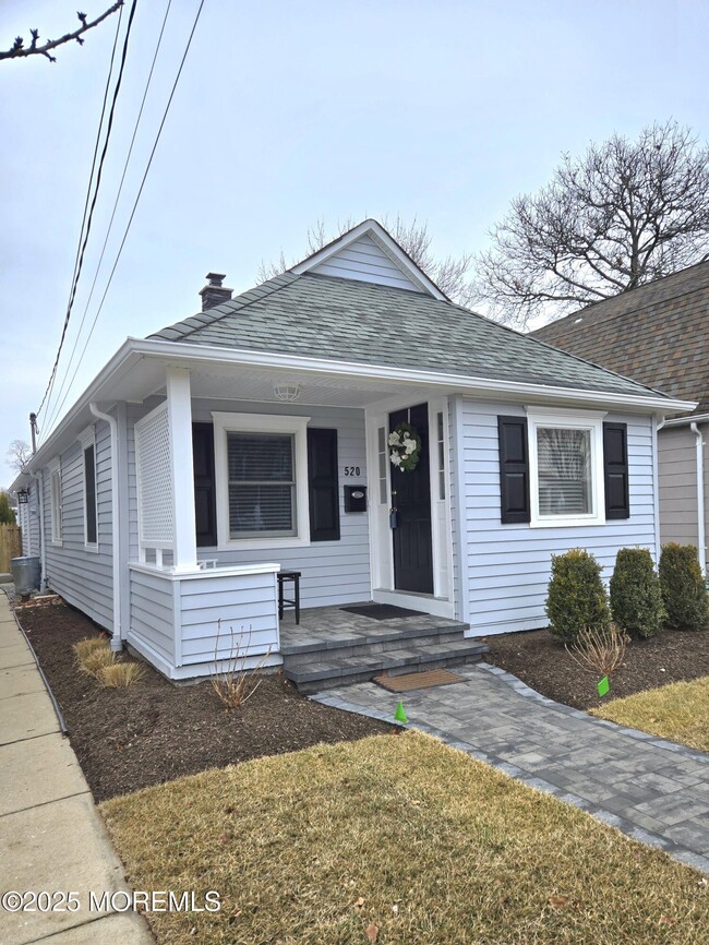 520 Brighton Ave in Spring Lake, NJ - Building Photo - Building Photo