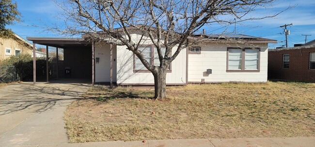 3716 N Everglade Ave in Odessa, TX - Building Photo - Building Photo