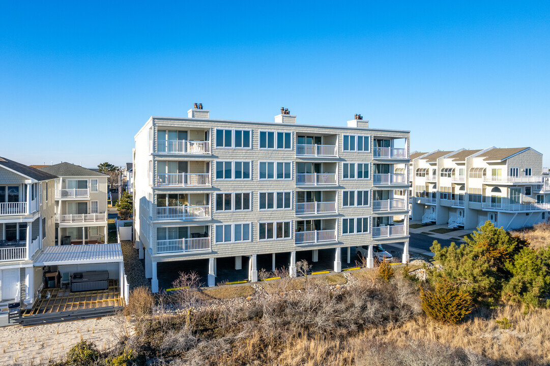 400 W Brigantine Ave in Brigantine, NJ - Building Photo