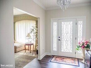 37440 Curwood Dr in Sterling Heights, MI - Building Photo - Building Photo