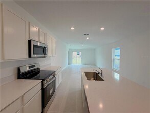 2154 Marksman Rd in Eagle Lake, FL - Building Photo - Building Photo