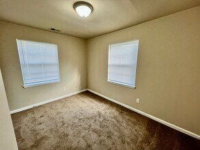 5014 Vista St in Kansas City, KS - Building Photo - Building Photo