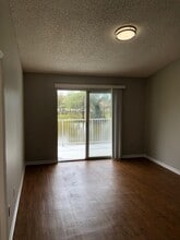 2508 Grassy Point Dr, Unit 206 in Lake Mary, FL - Building Photo - Building Photo