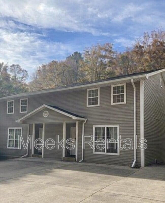 property at 264 Tackett Branch Rd