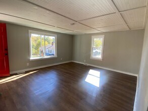 112 Chapel St in Greeneville, TN - Building Photo - Building Photo