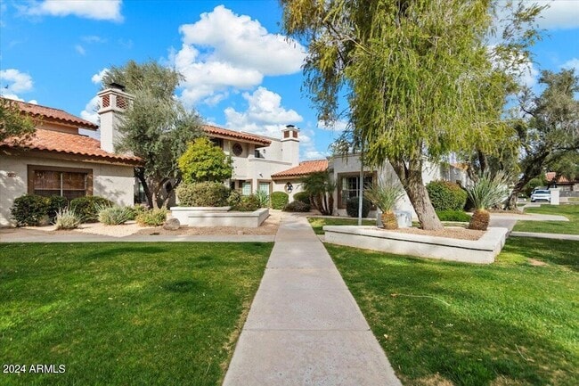 6349 N 78th St in Scottsdale, AZ - Foto de edificio - Building Photo