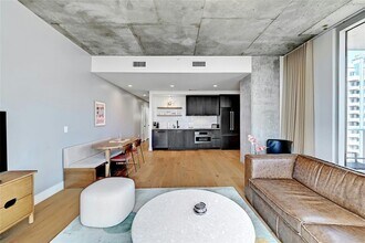 48 East Ave in Austin, TX - Building Photo - Building Photo