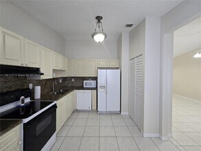 14659 SW 126th Pl in Miami, FL - Building Photo - Building Photo