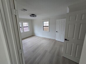 9254 Haddick St in Houston, TX - Building Photo - Building Photo