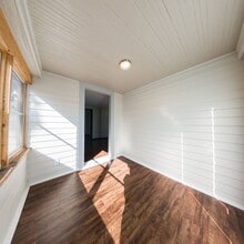 3306 E 7th St in Des Moines, IA - Building Photo - Building Photo