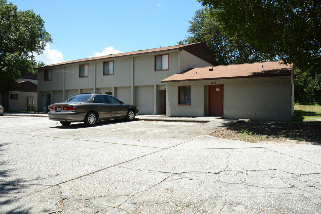 Ridgewood Apartments in Winter Haven, FL - Building Photo