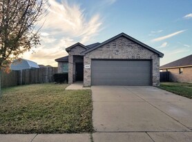 1809 Rodeo Dr in Anna, TX - Building Photo