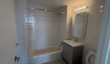 98-10 63rd Rd in Queens, NY - Building Photo - Building Photo