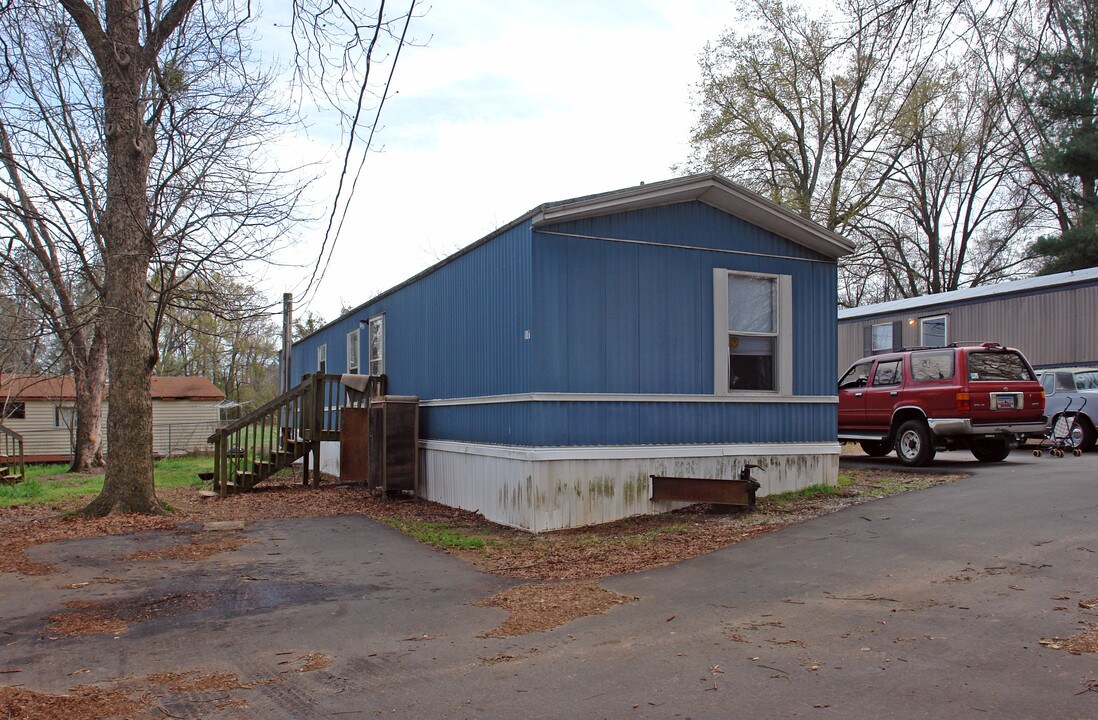 105 Cameo Ct in Easley, SC - Foto de edificio
