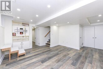 19 Conklin Dr in Brampton, ON - Building Photo - Building Photo