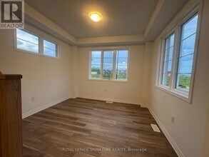 1257 Ferguson Dr in Milton, ON - Building Photo - Building Photo