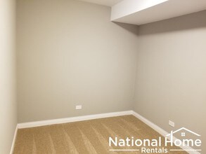 2441 N Harding Ave-Unit -1 in Chicago, IL - Building Photo - Building Photo