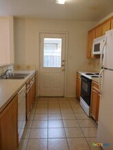 933 Rosewood Dr in Harker Heights, TX - Building Photo - Building Photo