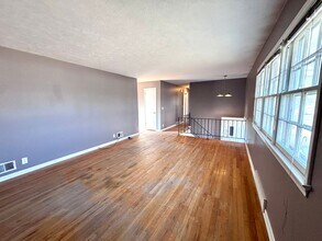 2524 S 123rd Ave in Omaha, NE - Building Photo - Building Photo