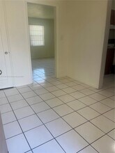 6525 SW 57th Ct-Unit -1 in South Miami, FL - Building Photo - Building Photo