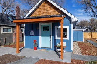 932 E Vermijo Ave in Colorado Springs, CO - Building Photo - Building Photo