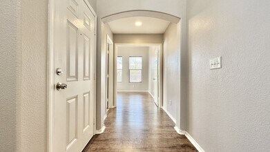 4663 Aventura Canyon Ct in Las Vegas, NV - Building Photo - Building Photo