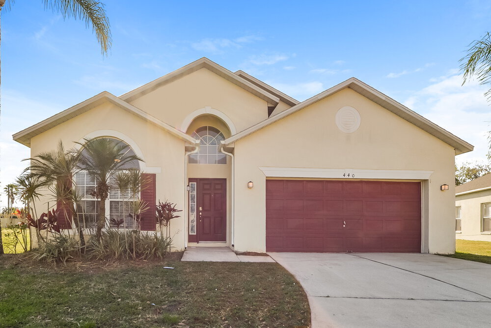 440 Casa Marina Pl in Sanford, FL - Foto de edificio