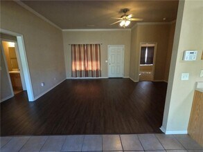 516 Emerald St in Lowell, AR - Building Photo - Building Photo