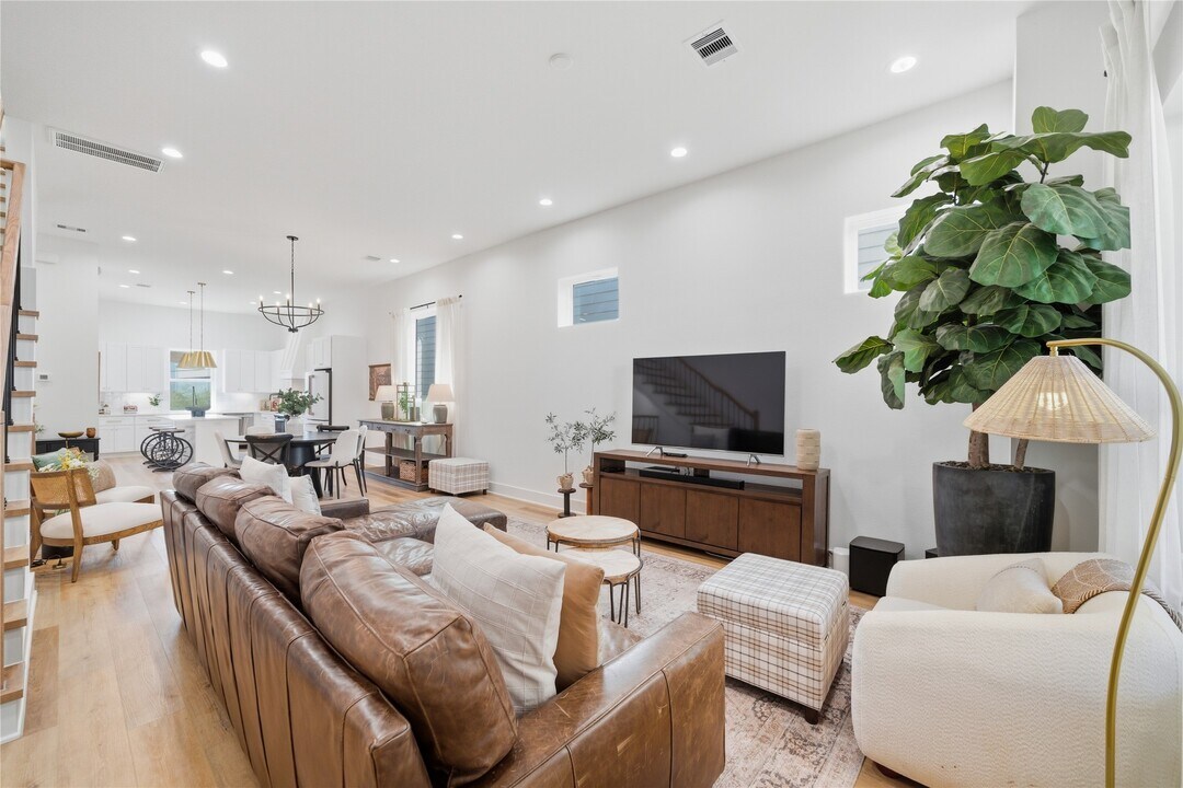 1307 E 27th St in Houston, TX - Building Photo