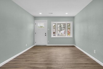 2708 Ash St in Portsmouth, VA - Building Photo - Building Photo