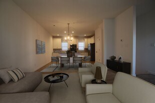 4319 Pinter Ln in Norfolk, VA - Building Photo